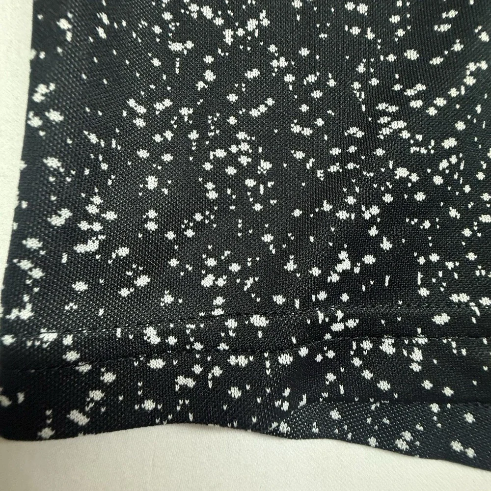 Under Armour Youth‎ Large Black Speckled Logo Tee Athletic Short Sleeve